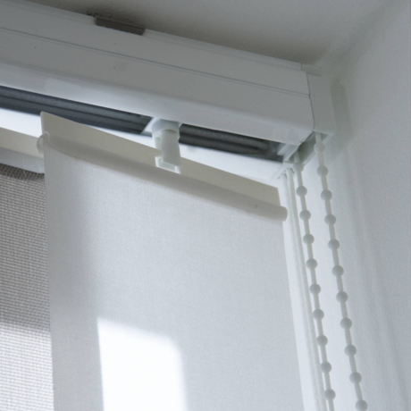 Rail blanc pour lamelles verticales 89mm ouverture centrale