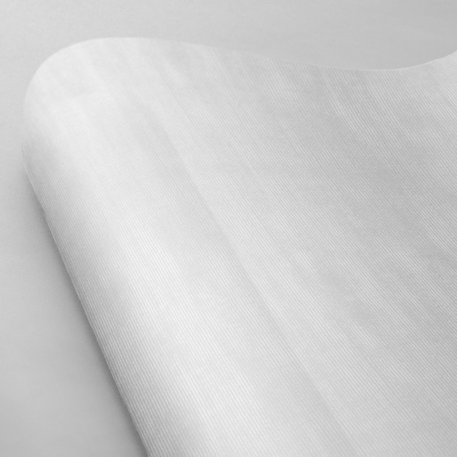 Store enrouleur voile E-roll motorisé - blanc