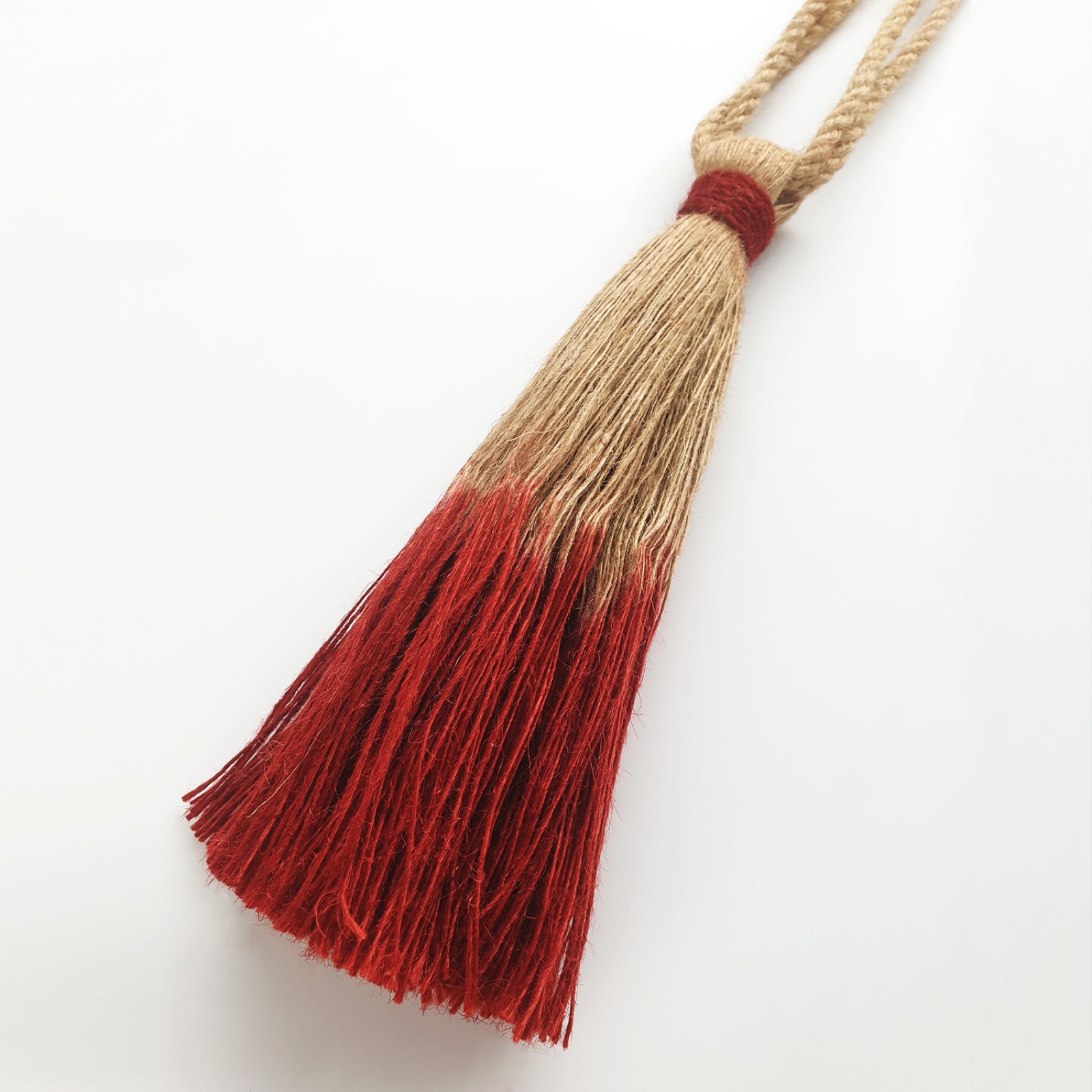 Embrasse à rideaux classique avec pompon ombré | Madeco.fr
