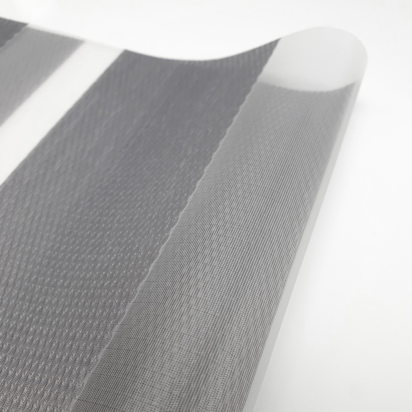 Store  enrouleur  Jour Nuit Blanc tamisant | madeco.fr