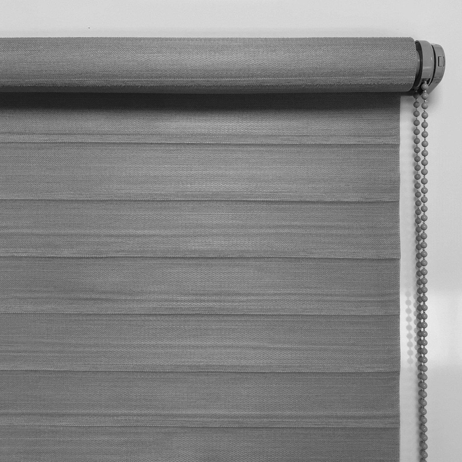 Store enrouleur Alizée voile / tamisant sans perçage | madeco.fr