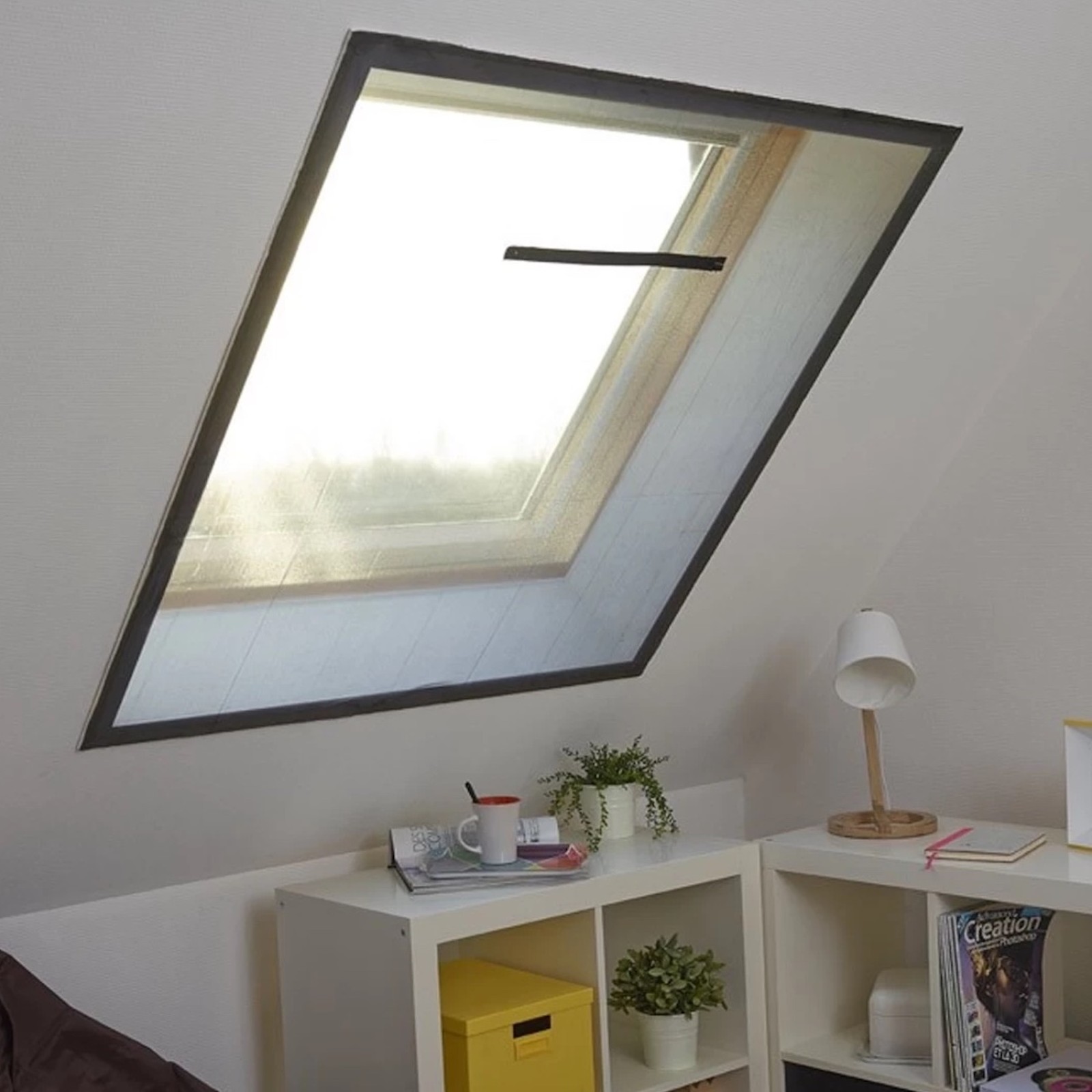 Moustiquaire fenêtre de toit anti-chaleur