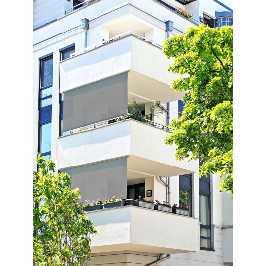 Store Enrouleur Extérieur Gris Houvea sur balcon